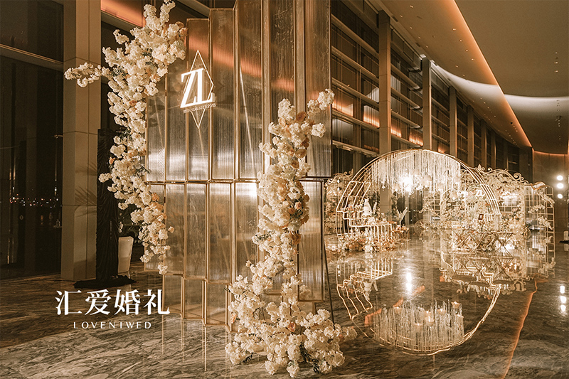 玻璃花房-汇爱婚礼-高级婚礼定制