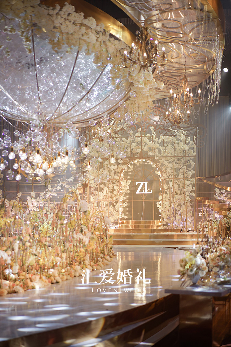 玻璃花房-汇爱婚礼-高级婚礼定制