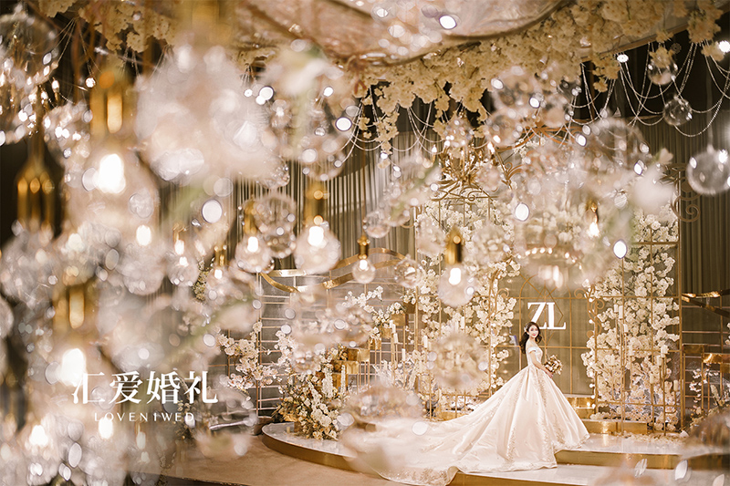 玻璃花房-汇爱婚礼-高级婚礼定制