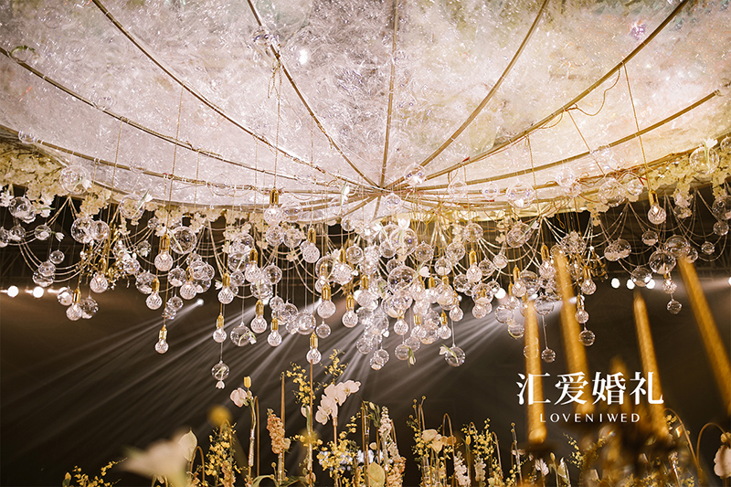 玻璃花房-汇爱婚礼-高级婚礼定制