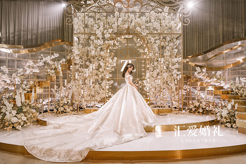 玻璃花房-汇爱婚礼-高级婚礼定制